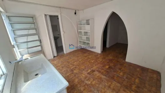 Casa com 2 Quartos para alugar, 70m² no Vila Mariana, São Paulo