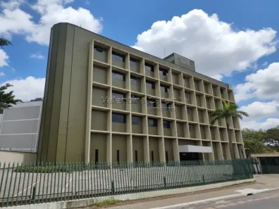 Prédio Comercial para alugar, 3000m² no Água Branca, São Paulo