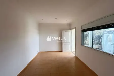 Casa com 2 Quartos para alugar, 250m² no Jardim Patrícia, Uberlândia