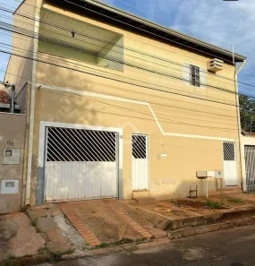 Sobrado com 3 Quartos à venda, 205m² no Parque Residencial Azaléia, Campo Grande