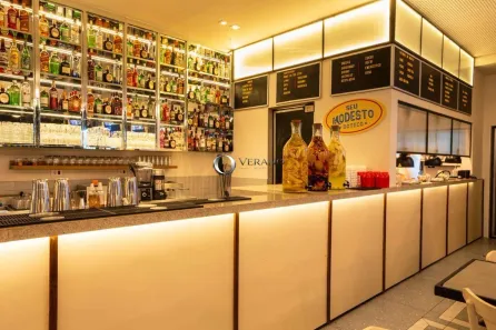 Ponto Comercial à venda, 250m² no Vila Nova Conceição, São Paulo