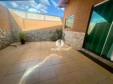 Casa com 3 Quartos à venda, 178m² no Vila Jayara, Anápolis