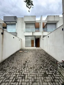 Casa de Condomínio com 3 Quartos à venda, 150m² no Guaratiba, Rio de Janeiro