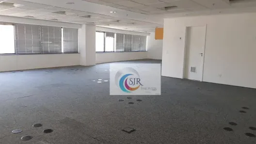 Sala Comercial para alugar, 142m² no Vila Nova Conceição, São Paulo