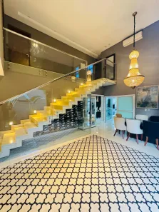 Casa de Condomínio com 5 Quartos à venda, 290m² no Jardim Itália, Cuiabá