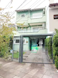 Casa com 3 Quartos à venda, 250m² no Hípica, Porto Alegre