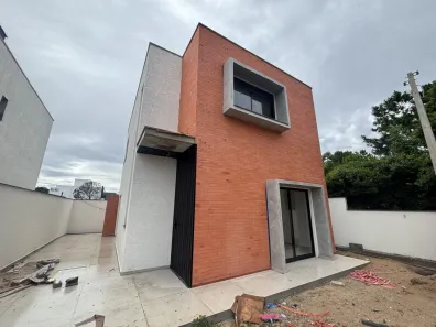 Casa com 3 Quartos à venda, 160m² no São João do Rio Vermelho, Florianópolis
