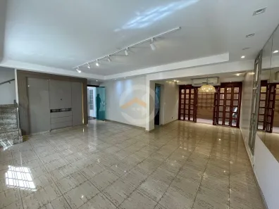 Casa de Condomínio com 3 Quartos à venda, 169m² no Setor Bueno, Goiânia