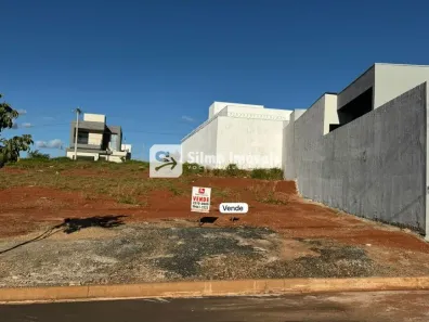 Lote/Terreno à venda, 333m² no Loteamento Portal do Vale II, Uberlândia