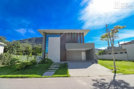 Casa com 4 Quartos à venda, 271m² no Pedra Branca, Palhoça