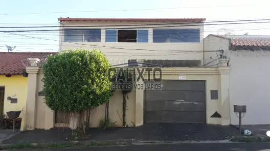 Casa com 4 Quartos à venda, 274m² no Cidade Jardim, Uberlândia
