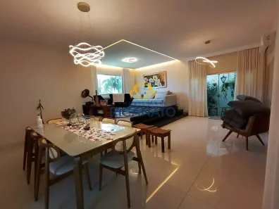 Casa com 3 Quartos à venda, 231m² no Plano Diretor Sul, Palmas