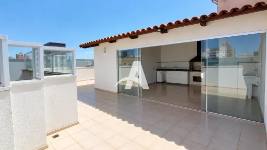 Cobertura com 3 Quartos para alugar, 122m² no Santa Mônica, Uberlândia