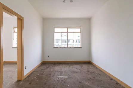 Sala Comercial para alugar, 73m² no República, São Paulo