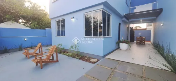 Casa com 3 Quartos à venda, 135m² no Campeche, Florianópolis