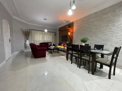 Sobrado com 3 Quartos à venda, 150m² no Cidade Edson, Suzano