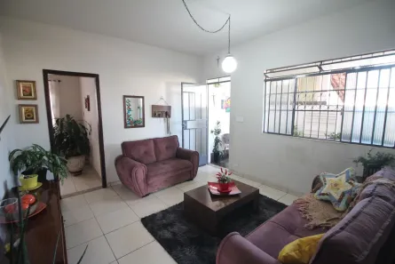 Casa com 3 Quartos à venda, 360m² no Eldorado, Contagem