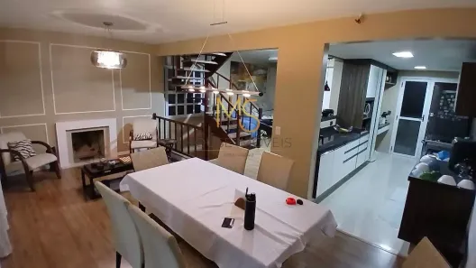 Casa com 3 Quartos à venda, 220m² no Chácara Pavoeiro, Cotia