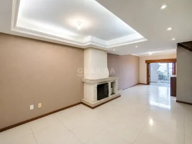 Casa com 3 Quartos para alugar, 230m² no Espírito Santo, Porto Alegre