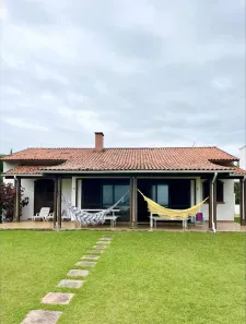 Casa com 4 Quartos para alugar, 200m² no Ponta das Canas, Florianópolis