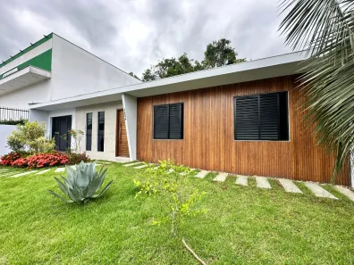 Casa com 3 Quartos à venda, 159m² no Costa e Silva, Joinville