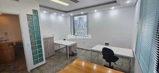 Sala Comercial à venda, 35m² no Cidade Monções, São Paulo