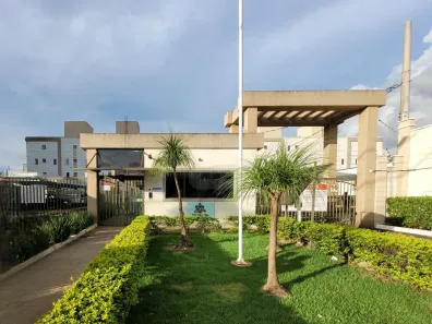 Apartamento com 2 Quartos para alugar, 45m² no Grand Ville, Uberlândia