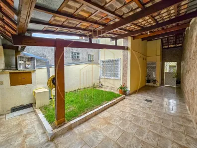 Sobrado com 4 Quartos à venda, 155m² no Jardim Eulália, Taubaté