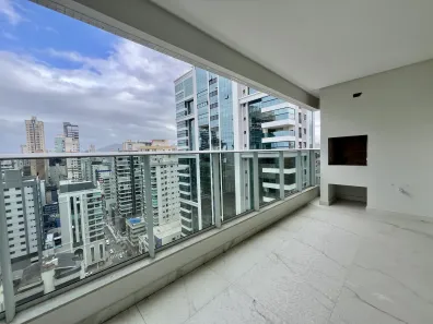 Apartamento com 3 Quartos à venda, 131m² no Meia Praia, Itapema