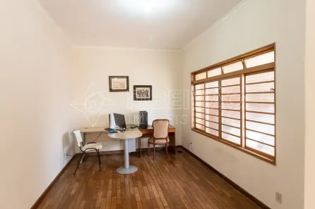 Casa com 3 Quartos à venda, 175m² no Jardim São Luiz, Ribeirão Preto