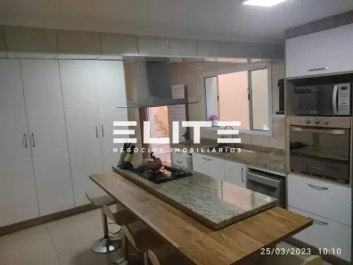 Sobrado com 3 Quartos à venda, 278m² no Vila Floresta, Santo André