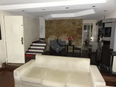 Sobrado com 3 Quartos à venda, 195m² no Jardim Picolo, São Paulo