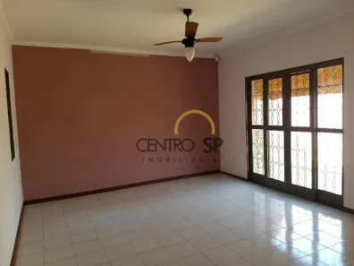 Casa com 3 Quartos à venda, 262m² no Jardim Aeroporto, Bauru