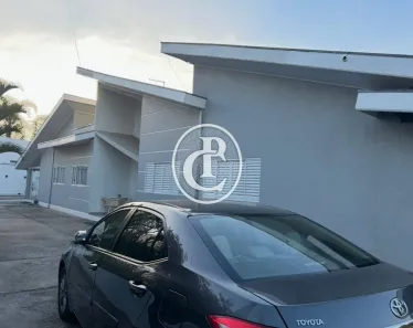 Fazenda/Sítio com 3 Quartos à venda, 160m² no Vila São Geraldo, São José dos Campos