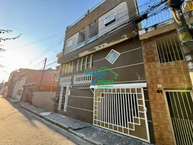 Casa com 4 Quartos à venda, 240m² no Conjunto Habitacional Presidente Castelo Branco, Carapicuíba