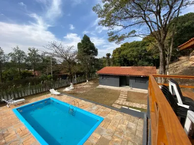 Fazenda/Sítio com 2 Quartos à venda, 200m² no Vale das Laranjeiras, Indaiatuba