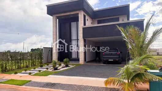 Casa com 4 Quartos à venda, 284m² no Parqville Quaresmeira, Trindade