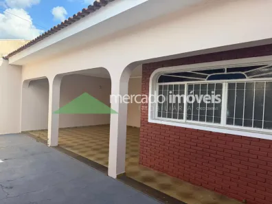 Casa com 3 Quartos à venda, 230m² no São Joaquim, Franca