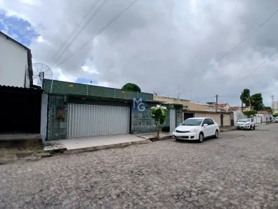 Casa com 3 Quartos à venda, 200m² no Jardim São Paulo, Recife