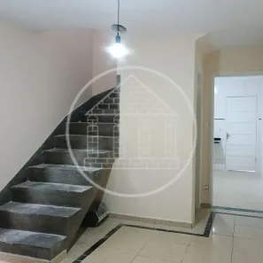 Sobrado com 3 Quartos para alugar, 95m² no Interlagos, São Paulo