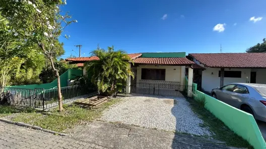 Casa de Condomínio com 3 Quartos para alugar, 230m² no José de Alencar, Fortaleza