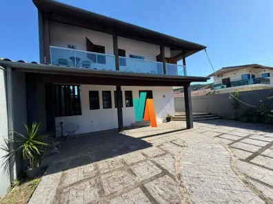 Casa com 4 Quartos à venda, 369m² no Centro, Caraguatatuba