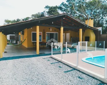 Casa com 2 Quartos à venda, 190m² no Mariscal, Bombinhas