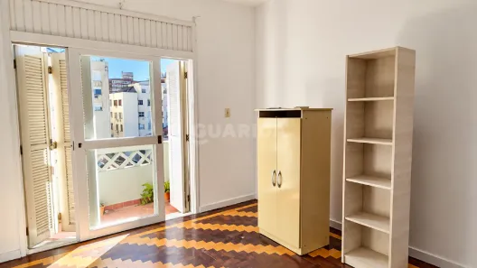 Apartamento com 2 Quartos para alugar, 72m² no Santana, Porto Alegre