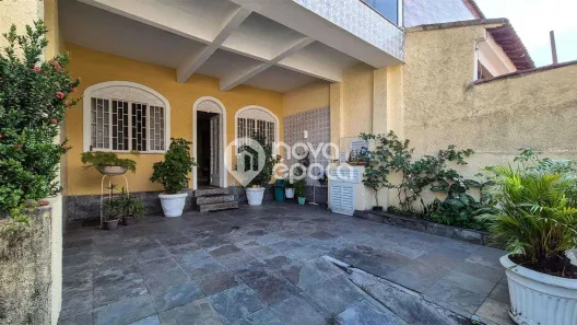 Casa com 4 Quartos à venda, 260m² no Encantado, Rio de Janeiro