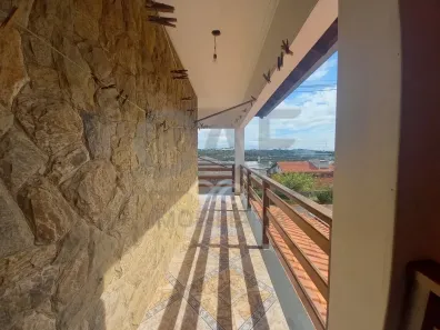 Sobrado com 3 Quartos à venda, 300m² no Jardim Cruzeiro do Sul, Jaguariúna