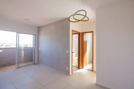 Apartamento com 2 Quartos à venda, 48m² no Jardim Holanda, Uberlândia