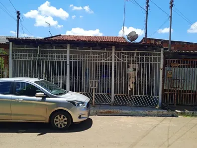 Casa com 3 Quartos à venda, 126m² no Samambaia Norte, Brasília