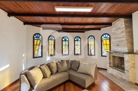 Imóvel Comercial com 4 Quartos para alugar, 156m² no Agronômica, Florianópolis