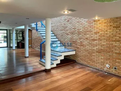 Casa com 4 Quartos à venda, 585m² no Vila Santo Estéfano, São Paulo